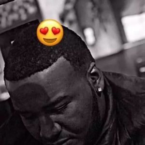 Meet your Posher, Paris